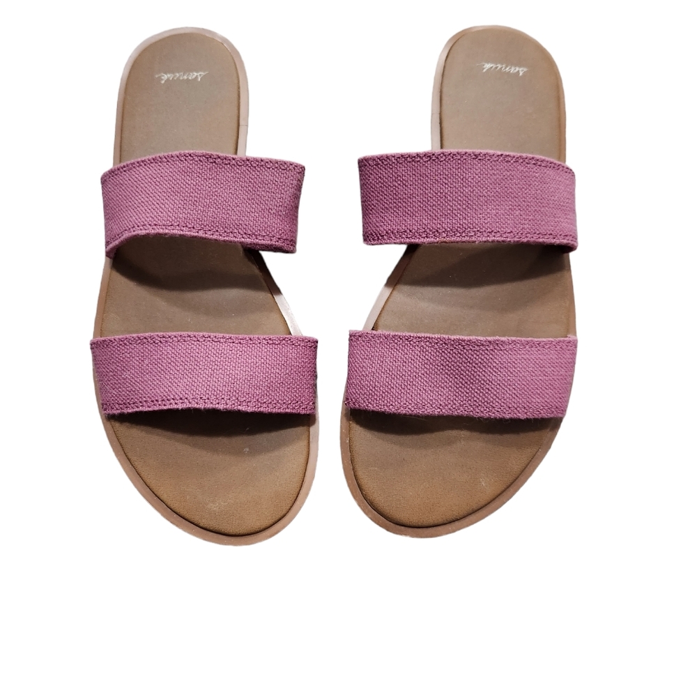 Sanuk pink strappy flat sandals woman's size 10